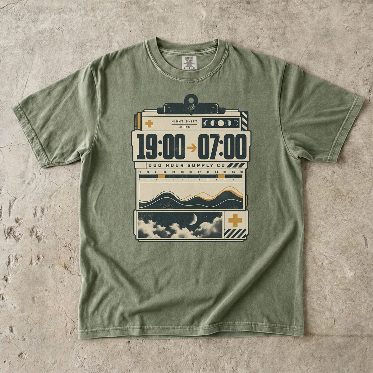 19:00 bis 07:00 Nachtschicht-Motiv auf einem Comfort Colors 1717 T-Shirt in Hemp