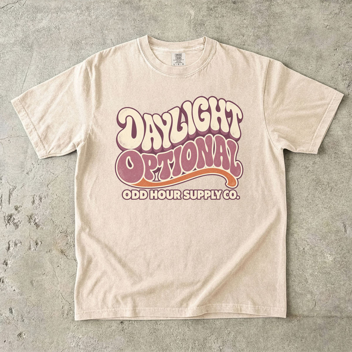Comfort Colors 1717 T-Shirt in Ivory mit dem Motiv Daylight Optional, Vorderansicht