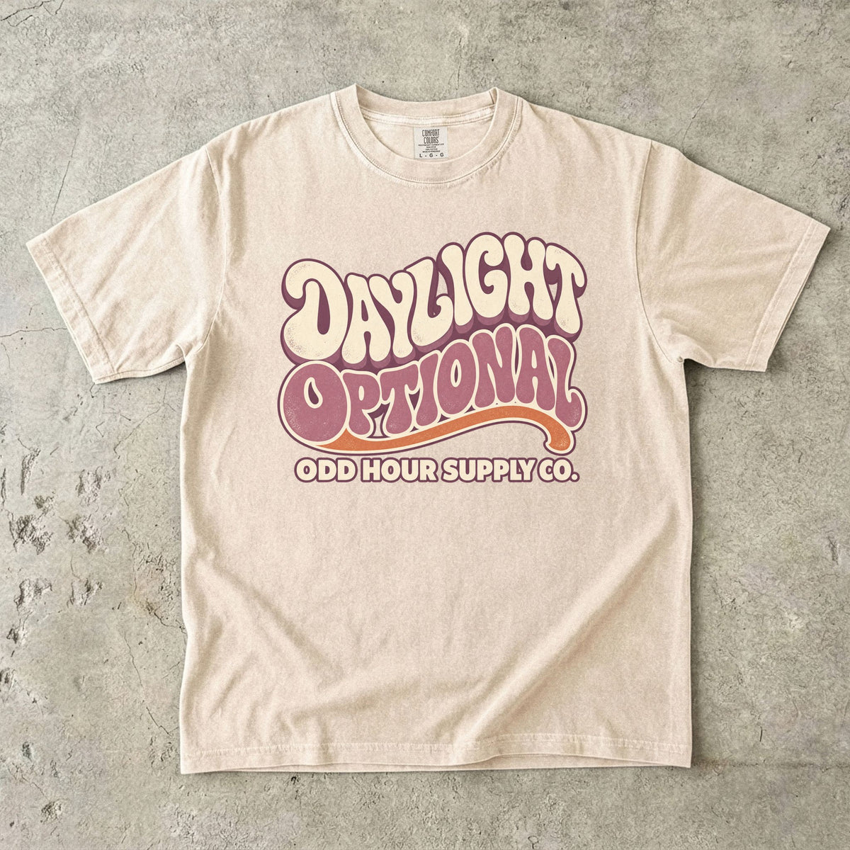 Comfort Colors 1717 T-Shirt in Ivory mit dem Motiv Daylight Optional, Vorderansicht