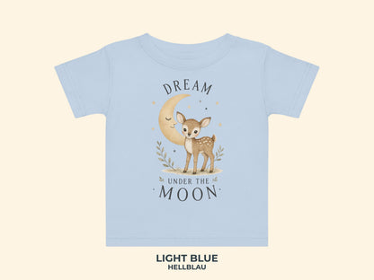 Dream Under The Moon Rehkitz Baby T-Shirt in Hellblau – Produktansicht von Odd Hour Supply.