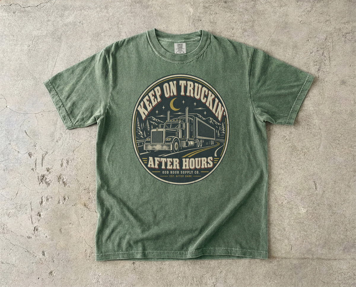 Keep On Truckin' – After Hours T-Shirt in Moss – Vorderansicht von Odd Hour Supply.