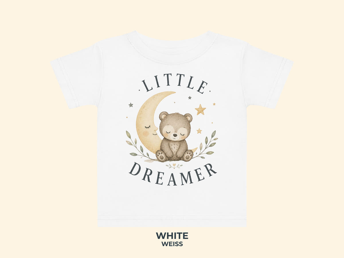 Little Dreamer Teddy Baby T-Shirt in Weiß – Produktansicht von Odd Hour Supply.