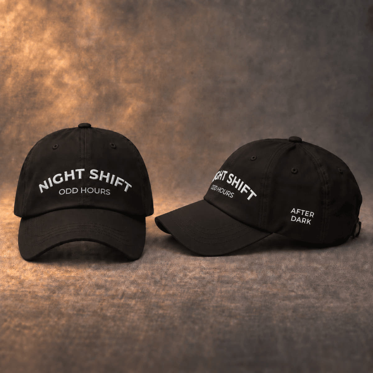 Night Shift bestickte Dad-Cap in Schwarz – Vorder- und Seitenansicht von Odd Hour Supply.