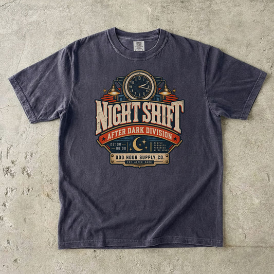 Night Shift – After Dark Division T-Shirt in Graphite – Vorderansicht von Odd Hour Supply.
