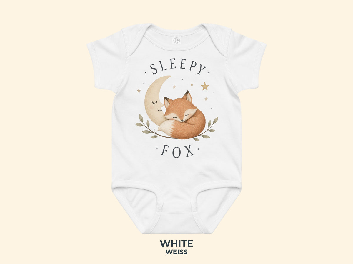 Sleepy Fox Babybody in Weiß – Produktansicht von Odd Hour Supply.