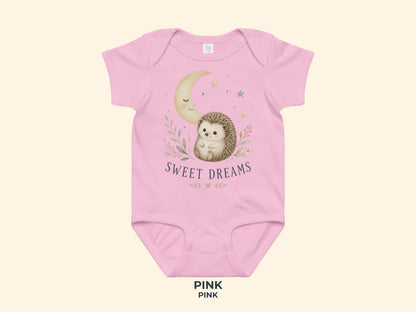 Sweet Dreams Igel Babybody in Pink – Produktansicht von Odd Hour Supply.
