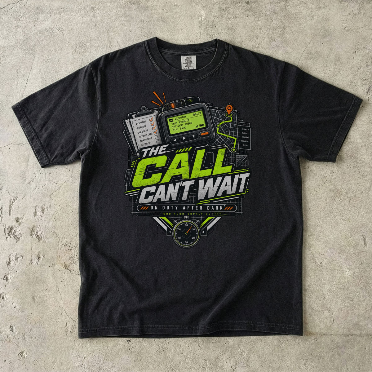 Comfort Colors 1717 T-Shirt in Black mit The Call Can't Wait Motiv, neongelber Schrift, Einsatzgerät, Routenkarte und Stoppuhr.