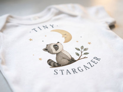 Tiny Stargazer Waschbär Baby Body